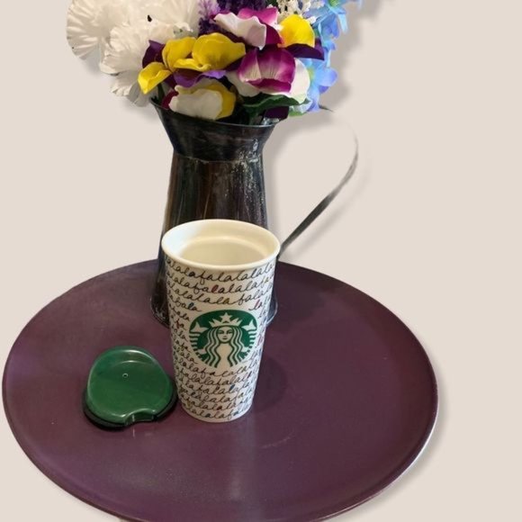 Vintage?Starbucks Fa La?La Holiday 2011 Travel?Mug - Picture 1 of 2